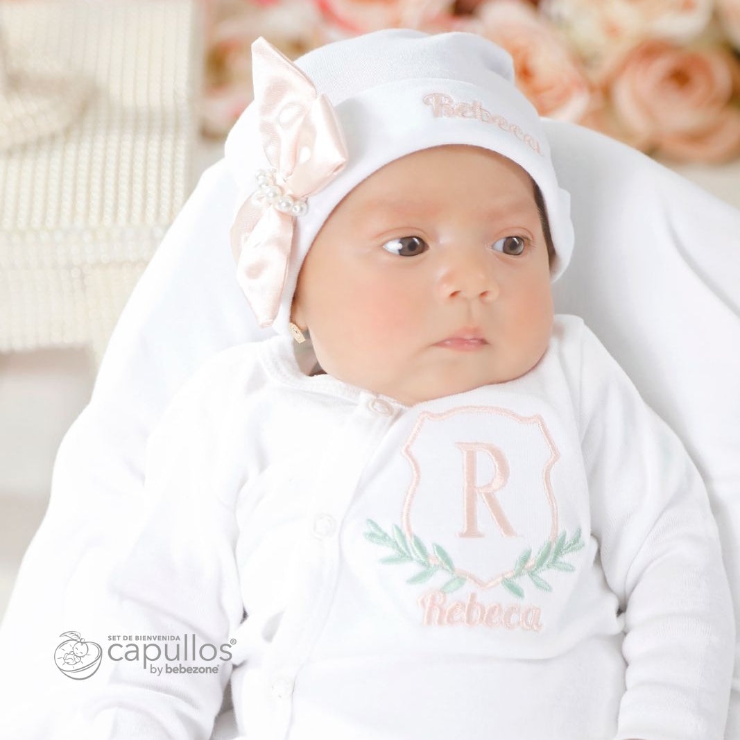 Set de Bienvenida Personalizado Capullos Blanco de Niña en Algodón Peinado