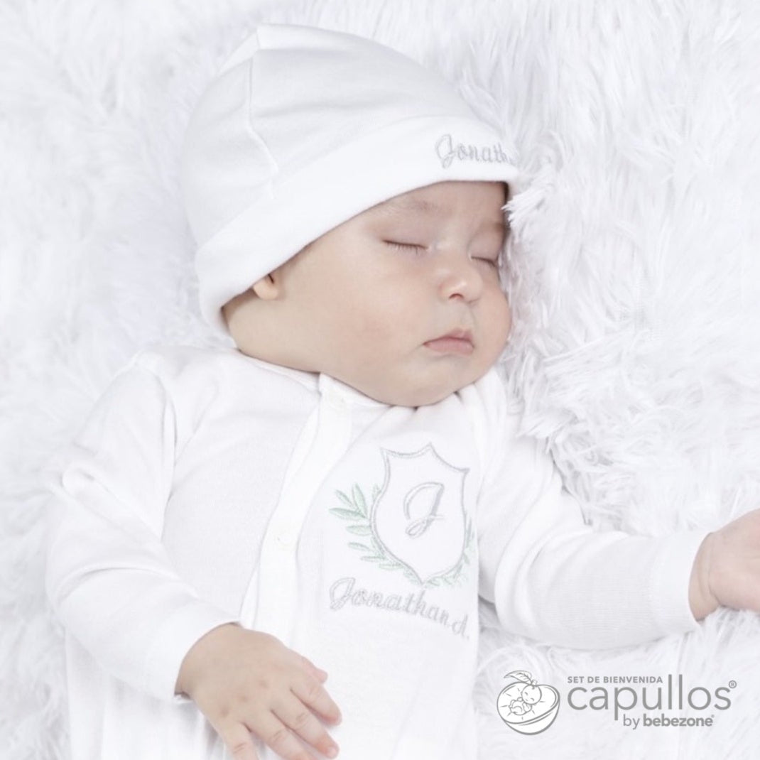 Set de Bienvenida Personalizado Capullos Blanco de Niño en Algodón Peinado