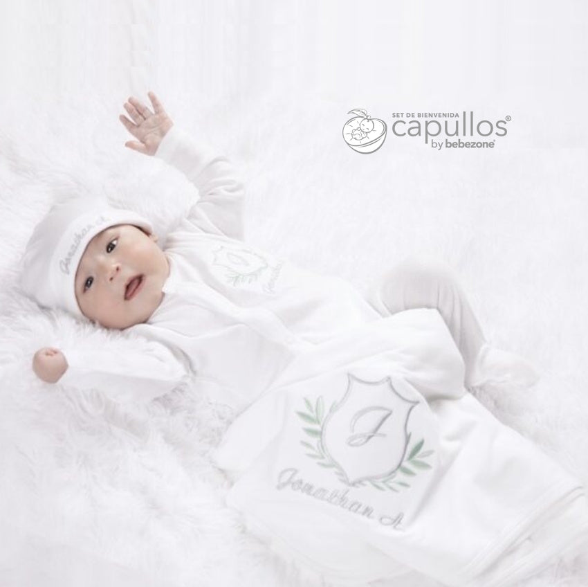 Set de Bienvenida Personalizado Capullos Blanco de Niño en Algodón Peinado